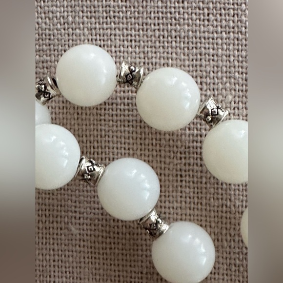 22 inch Faux Turquoise bead necklace NWOT - Picture 6 of 10